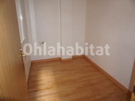 Pis, 74 m²