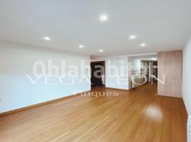 Pis, 63 m², presque neuf