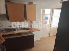 Pis, 53 m², près de bus et de train, Calle Illa de Genova