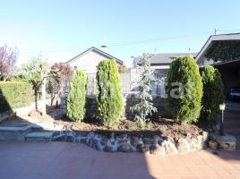 Casa (xalet / torre), 400 m²