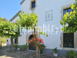 Casa (masia), 1080 m², cerca de bus y tren