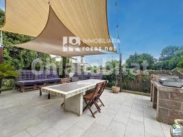 Casa (unifamiliar adossada), 144 m², Zona
