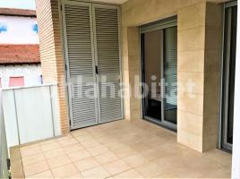 Pis, 68 m², presque neuf