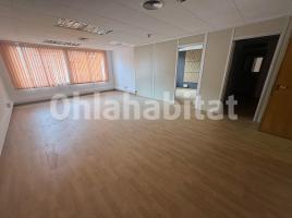 Louer , 78 m², Calle de Plató