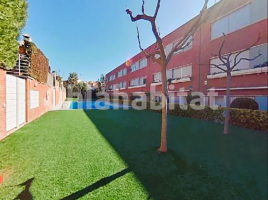 Casa (unifamiliar adossada), 220 m², prop de bus i tren, seminou, Calle Enric Teixidó i Salvà, 30
