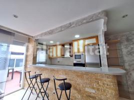 Casa (unifamiliar adossada), 300 m²