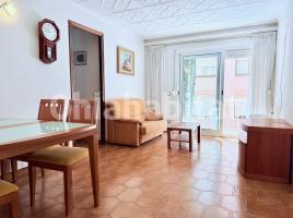 Flat, 75 m², near bus and train, Calle de Santa Creu