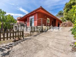 Houses (villa / tower), 144 m², almost new, Calle Romani