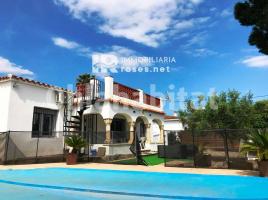 Casa (unifamiliar adossada), 131 m², Zona