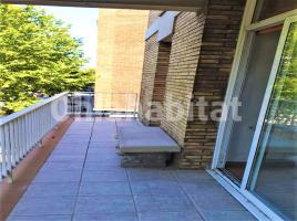 Pis, 108 m², prop de bus i tren