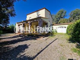  (xalet / torre), 330 m²