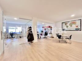 Louer , 93 m², près de bus et de métro, Calle de Balmes, 430