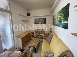 Lloguer pis, 85 m², prop de bus i tren, Plaza del Triomf