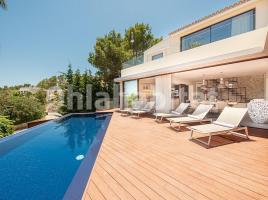  (xalet / torre), 572 m²