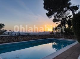 Casa (chalet / torre), 295 m²