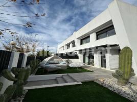 Dúplex, 300 m²
