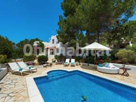  (xalet / torre), 220 m²