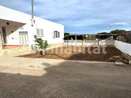 Casa (xalet / torre), 200 m²