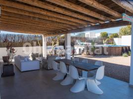 Casa (xalet / torre), 220 m²