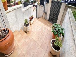 Casa (unifamiliar adosada), 202 m², Zona