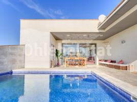 Casa (unifamiliar aïllada), 477 m², seminou, Calle Vilafant, 15
