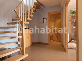 Duplex, 135 m², almost new, Calle Anselm Clavé
