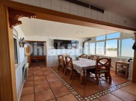Flat, 135 m²