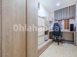 Flat, 98 m², Calle de Francesc Pi i Margall