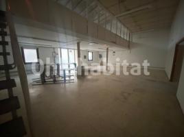 For rent business premises, 296 m², Avenida DE MONTBRIÓ
