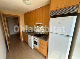 Apartament, 65 m², prop de bus i tren, seminou