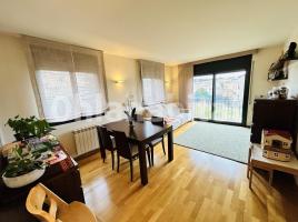 Pis, 75 m², seminou