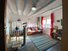 Casa (unifamiliar adosada), 324 m², Zona