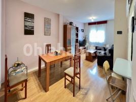 Piso, 67 m², cerca de bus y tren, Calle de Circumval·lació