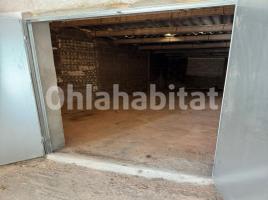 Lloguer local comercial, 151 m²