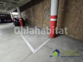 For rent parking, 12 m², almost new