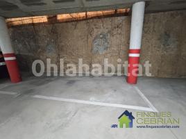 For rent parking, 12 m², almost new