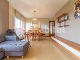 Pis, 129 m², prop de bus i tren, Calle Elx, 8