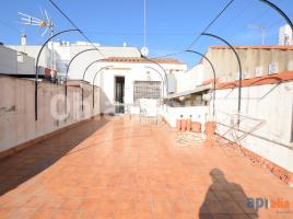 Casa (unifamiliar adossada), 383 m², prop de bus i tren