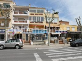 Alquiler local comercial, 60 m², Avenida republica catalana