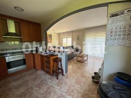 Casa (unifamiliar adossada), 260 m², seminou, Zona