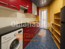 Piso, 60 m², cerca bus y metro, Calle de Fluvià