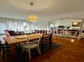 For rent flat, 106 m², near bus and train, Vía Gran Via de Carles III, 68