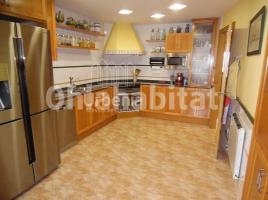  (unifamiliar adossada), 469 m², Zona
