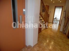  (unifamiliar adossada), 469 m², Zona