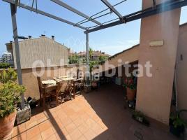 Attic, 123 m², almost new, Zona