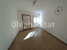Piso, 82 m², cerca de bus y tren, Calle Torrent de Can Mariner