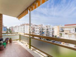 Flat, 97 m², Calle de Valls