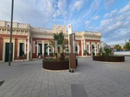 Duplex, 110 m², near bus and train
