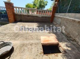 , 791 m²