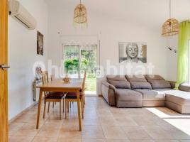  (unifamiliar aïllada), 153 m², presque neuf, Zona